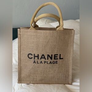 (GWP) Gift with Purchase Chanel Tan Tote Bag! (NWOT) NewWithoutTags!